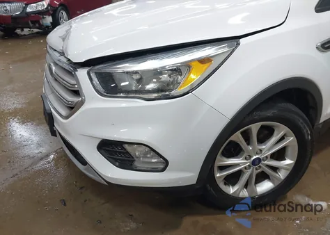 2018 Ford Escape Se from USA, damaged, VIN 1FMCU9GD4JUD46721